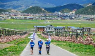 香格里拉在哪里个城市